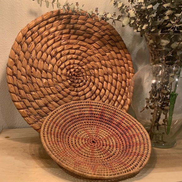 Authentic Navajo baskets - Picture 1 of 4